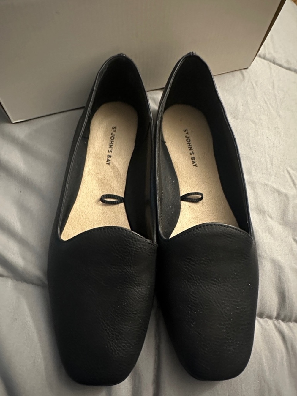 St. John's Bay Black Women's Slip-On Flats